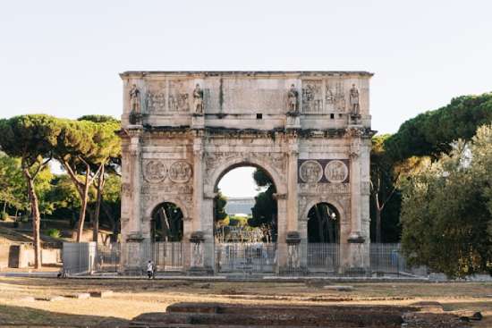 Arch of Constantine in Rome The Arch of Constantine