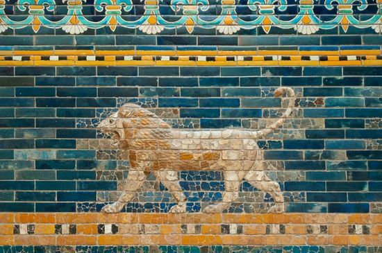 Gate of Babylon The Gate of Babylon with an image of a lion in it, built during the reign of King Nebuchadnezzar who is mentioned in the Bible book of Daniel
